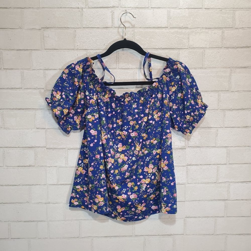 NWT floral open shoulder top